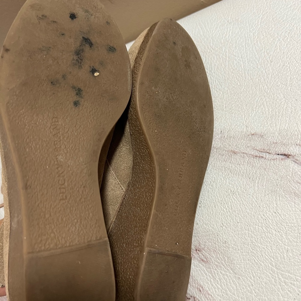 Lucky Brand Jaemma Suede Wedge Ankle Boots Size 8 Tan / Taupe. - Picture 2 of 9